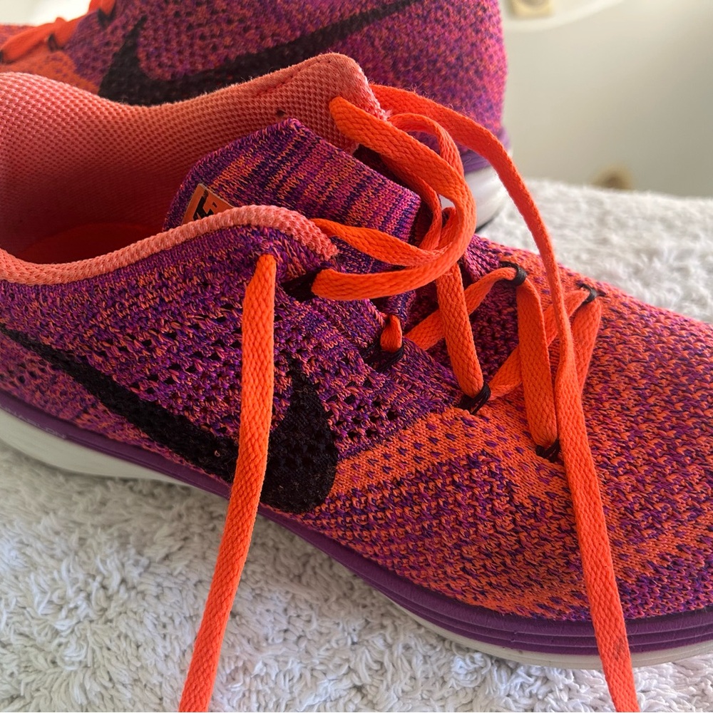 Nike Women’s Flyknit Lunar 3